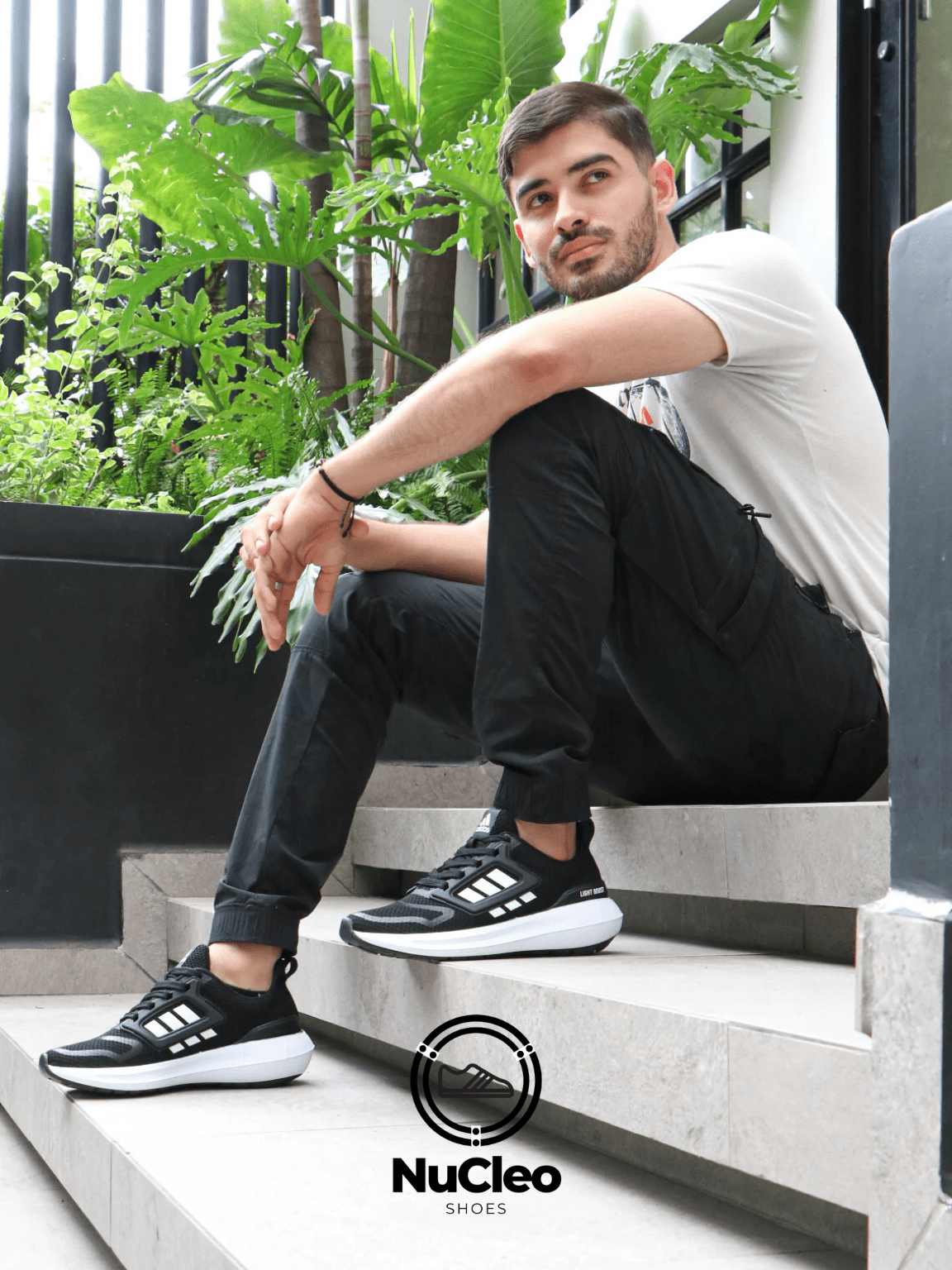 Tenis Adidas Light Boost - Hombre - NuCleo